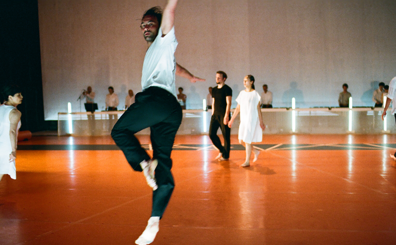 Anne Teresa De Keersmaeker/ Rosas Drumming Live ANNE TERESA DE KEERSMAEKER / ROSAS - Drumming live | Mercat de les Flors