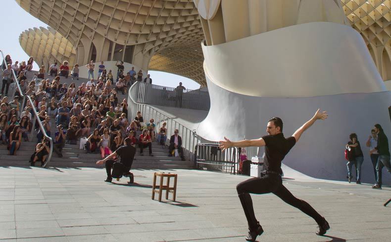 A pie de calle- espectacle de Daniel Doña dins del festival Ciutat Flamenco 2015 - Mercat de les Flors, Dansa i Moviment