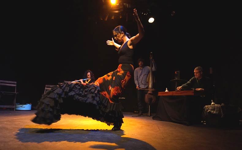 Urulario y Gabaldón - espectacle dins del festival Ciutat Flamenco 2015 - Mercat de les Flors, Dansa i Moviment