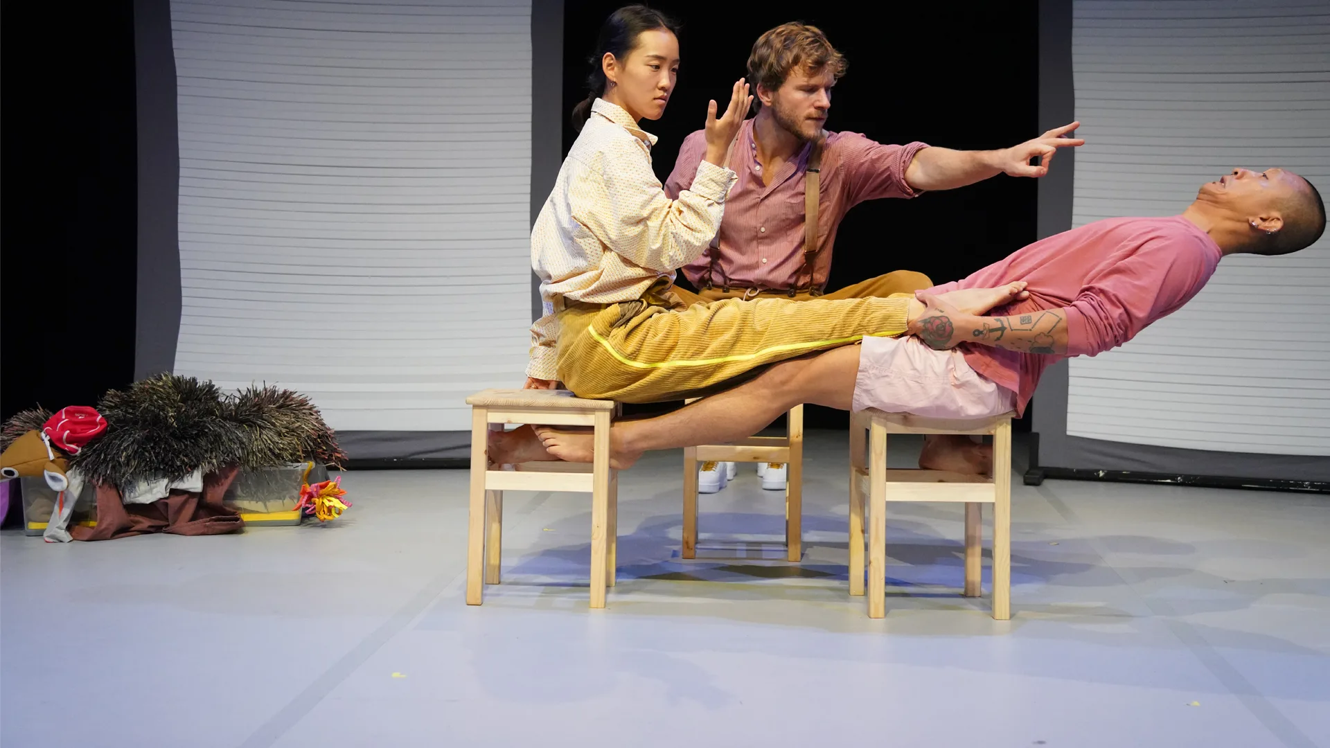 Espectacle: CIE. CEREN ORAN & MOVING BORDERS