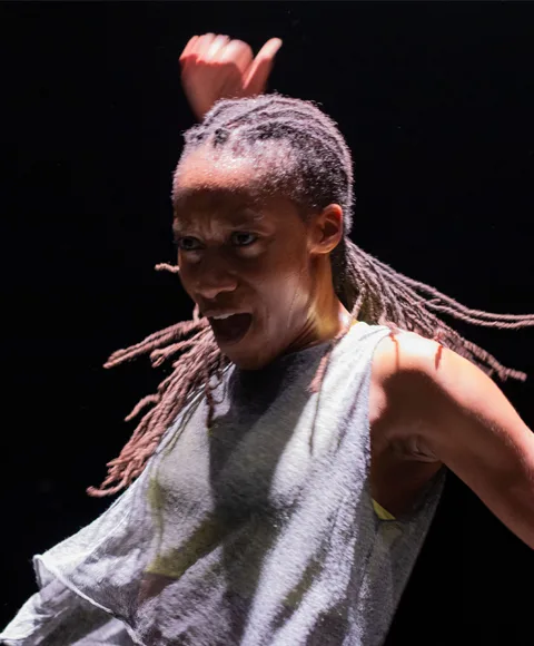 Espectacle: POLIANA LIMA amb YINKA ESI GRAVES