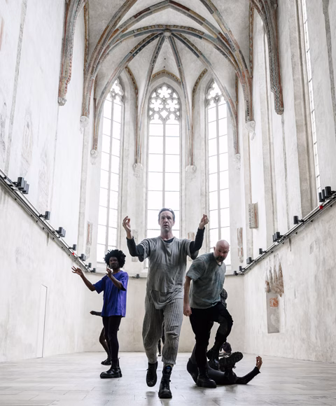 Espectacle: JEFTA VAN DINTHER