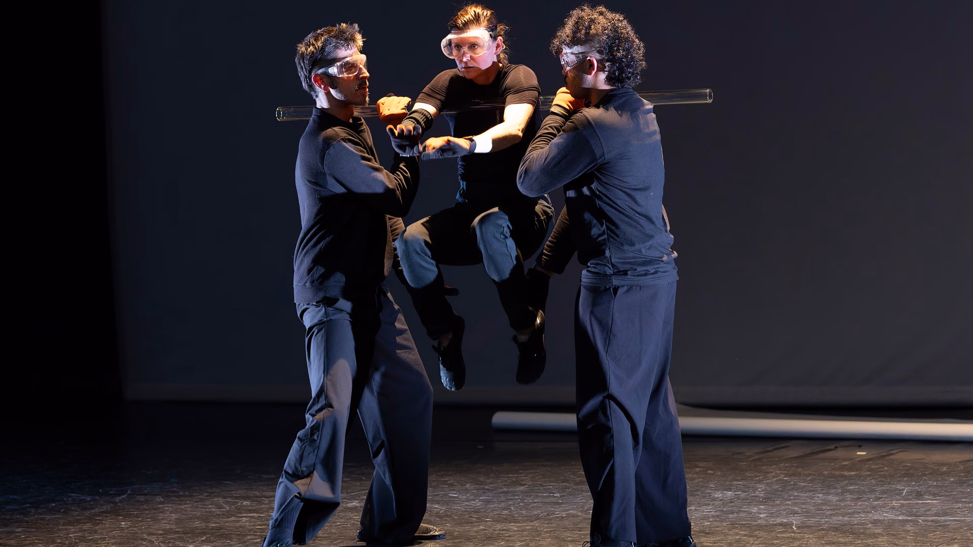 Espectacle: DIFFRACTIONART / VIVIAN FRIEDRICH