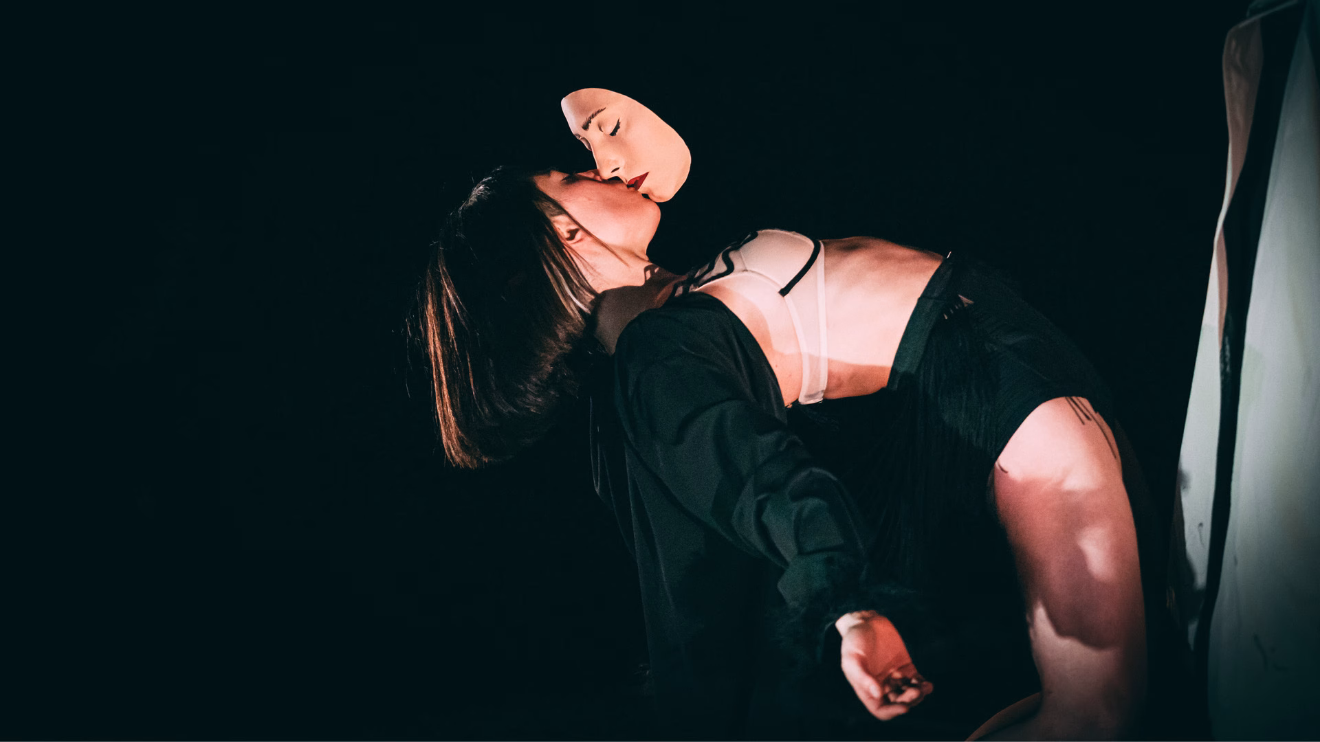 Espectacle: LA VÍSPERA